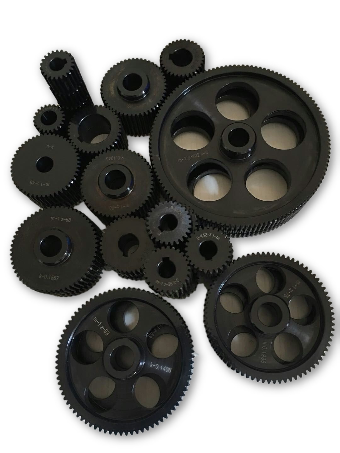 Sarjatuotanto multiple gear types